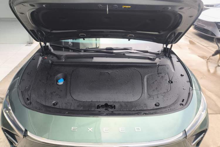 Used EXEED Star Era ES 2024 Max Long-Range Version Engine Bay