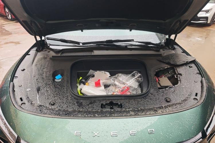 Used EXEED Star Era ES 2024 Max Long-Range Version Engine Bay