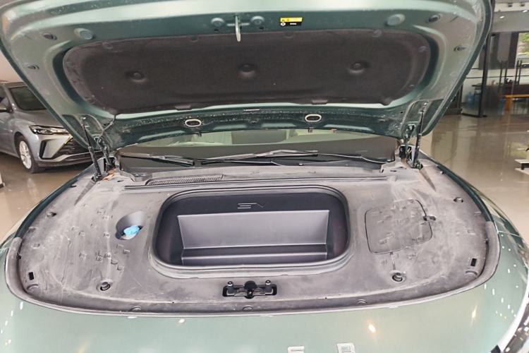 Used EXEED Star Era ES 2024 Max Long-Range Version Engine Bay