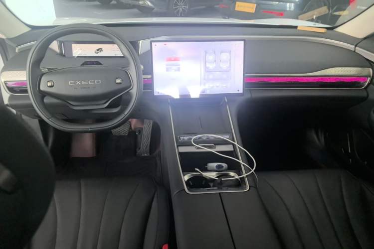 Used EXEED Star Era ES 2024 Max Long-Range Version Center Console