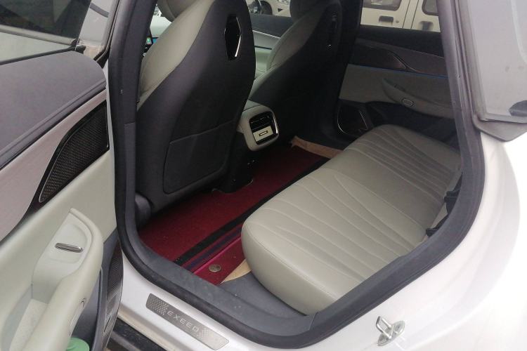 Used EXEED Star Era ES 2024 Max Long-Range Version Interior 4