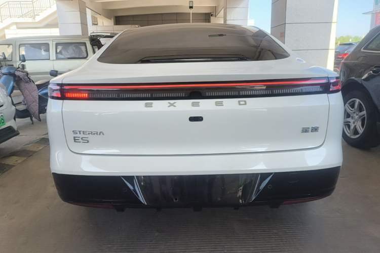 Used EXEED Star Era ES 2024 Max Long-Range Version Rear