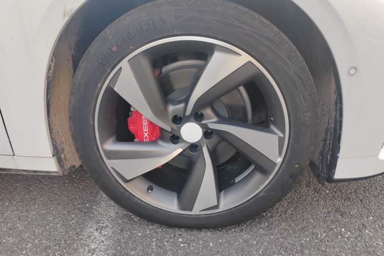Used EXEED Star Era ES 2024 Ultra Four-Wheel Drive Performance Edition Right Front Wheel Hub