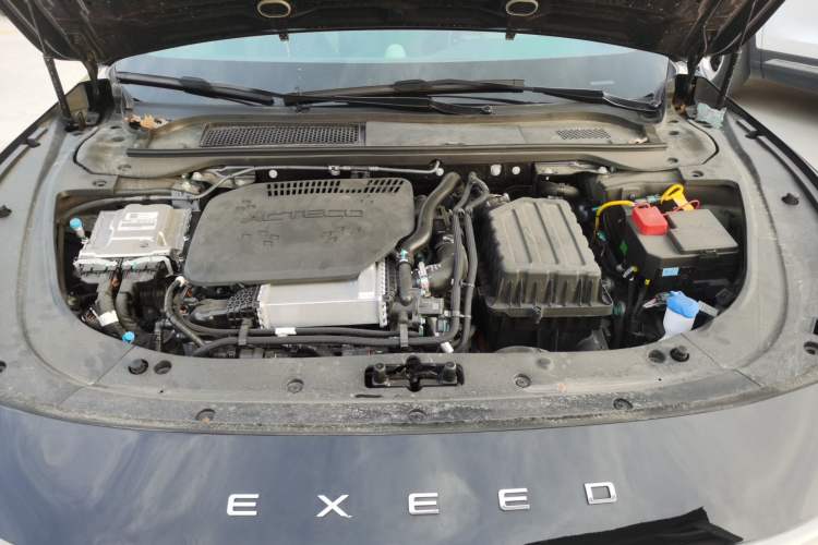 Used EXEED Star Era ES 2025 Extended-Range Max Urban Assisted Driving Engine Bay