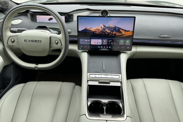 Used EXEED Star Era ES 2025 Extended-Range Max Urban Assisted Driving Interior 5
