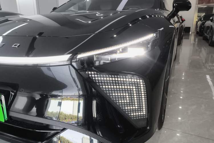 Used EXEED Star Era ES 2025 Pure Electric Ultra Flagship 100 kWh Left Front Headlight