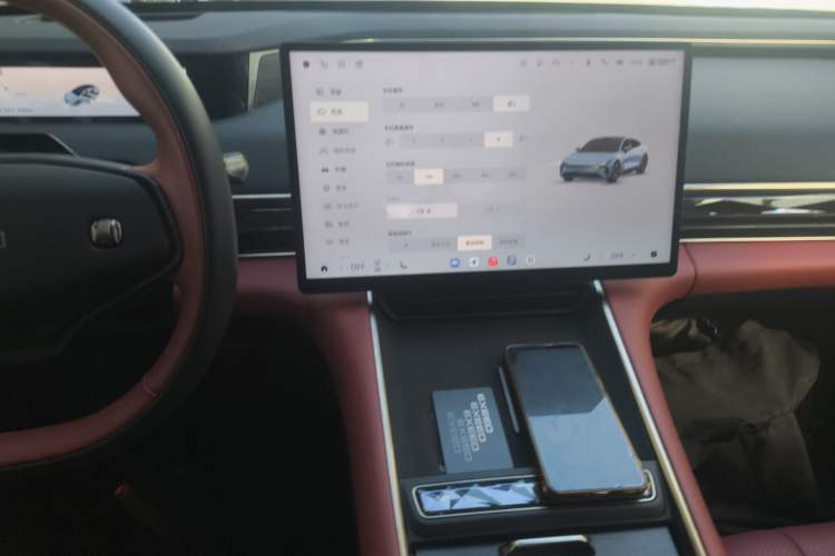 Used EXEED Star Era ES 2025 Pure Electric Pro Urban Driving Assistance 77 kWh Audio And AC Panel
