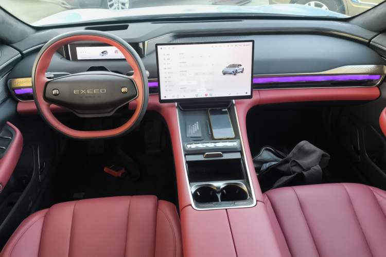 Used EXEED Star Era ES 2025 Pure Electric Pro Urban Driving Assistance 77 kWh Center Console