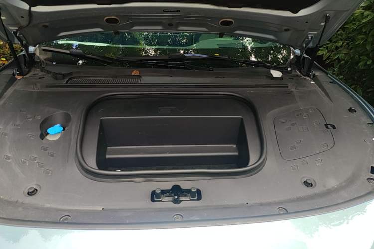 Used EXEED Star Era ES 2025 Pure Electric Pro 77 kWh Engine Bay