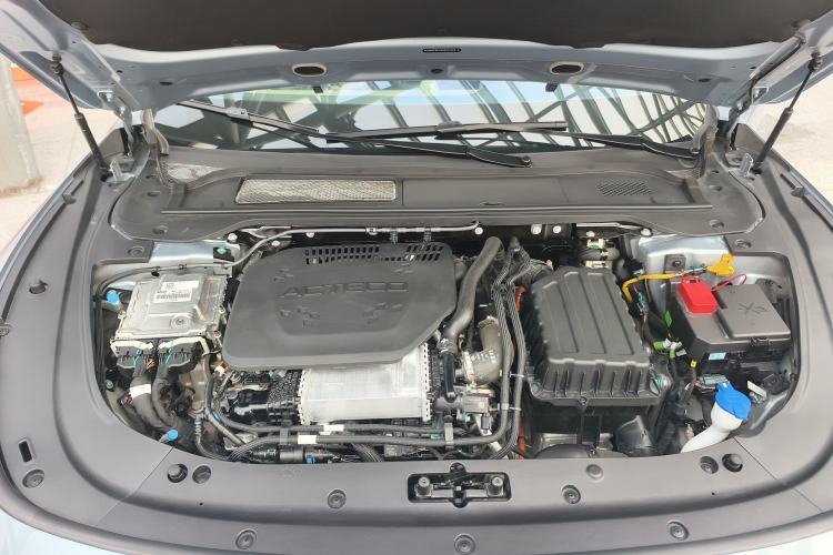 Used EXEED Star Era ES 2025 Extended-Range Max Urban Assisted Driving Engine Bay