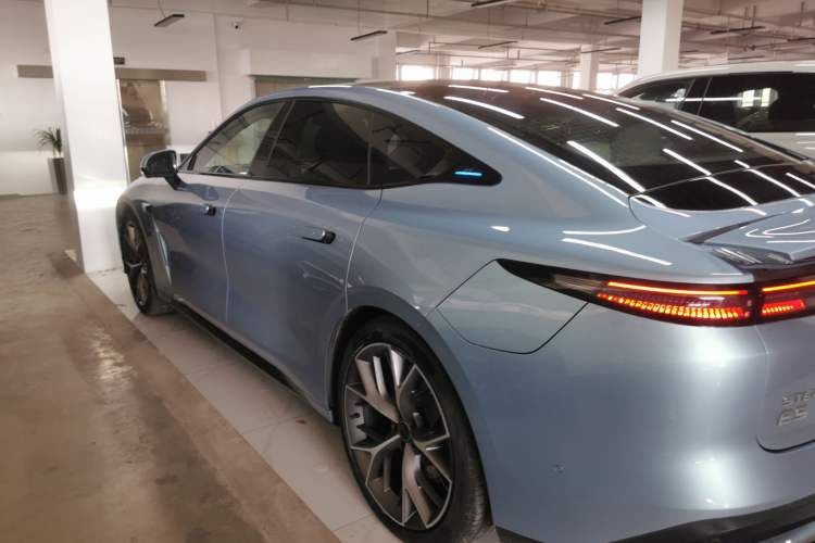 Used EXEED Star Era ES 2025 Pure Electric Ultra Flagship 100 kWh Exterior 3