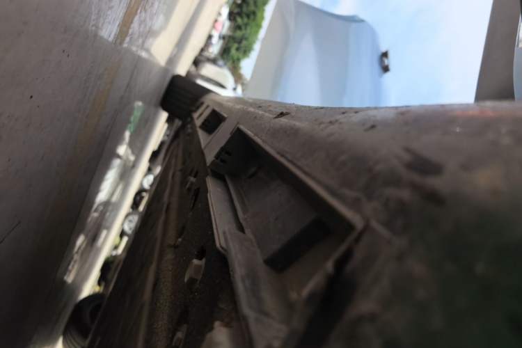 Used EXEED Star Era ES 2025 Pure Electric Pro 77 kWh Right Side Sill