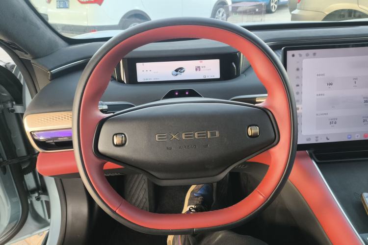 Used EXEED Star Era ES 2025 Pure Electric Pro Urban Driving Assistance 77 kWh Steering Wheel