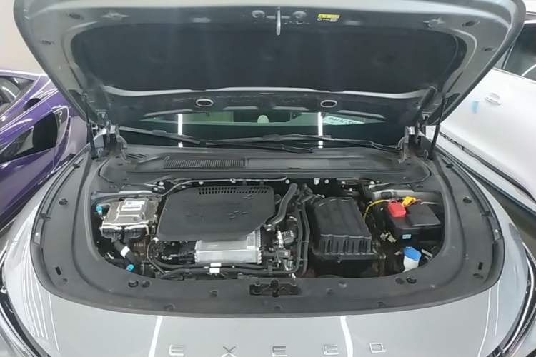Used EXEED Star Era ES 2025 Extended-Range Pro High-Speed Driver Assistance Engine Bay