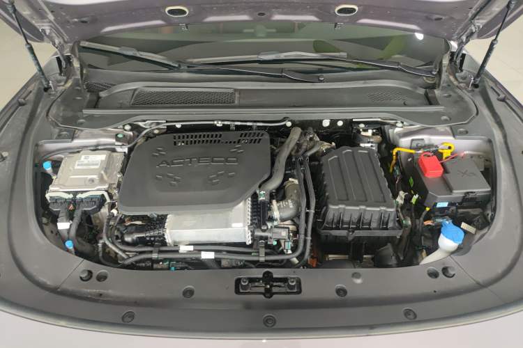 Used EXEED Star Era ES 2025 Extended-Range Max Urban Assisted Driving Engine Bay
