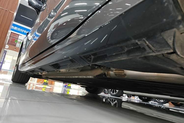Used EXEED Star Era ES 2025 Extended-Range Pro High-Speed Driver Assistance Left Side Sill