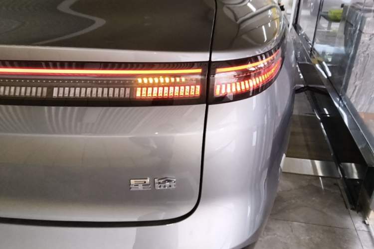 Used EXEED Star Era ES 2025 Extended-Range Pro High-Speed Driver Assistance Right Rear Taillight