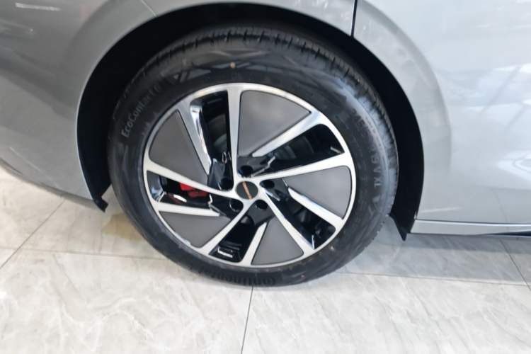Used EXEED Star Era ES 2025 Extended-Range Pro High-Speed Driver Assistance Right Rear Wheel Hub