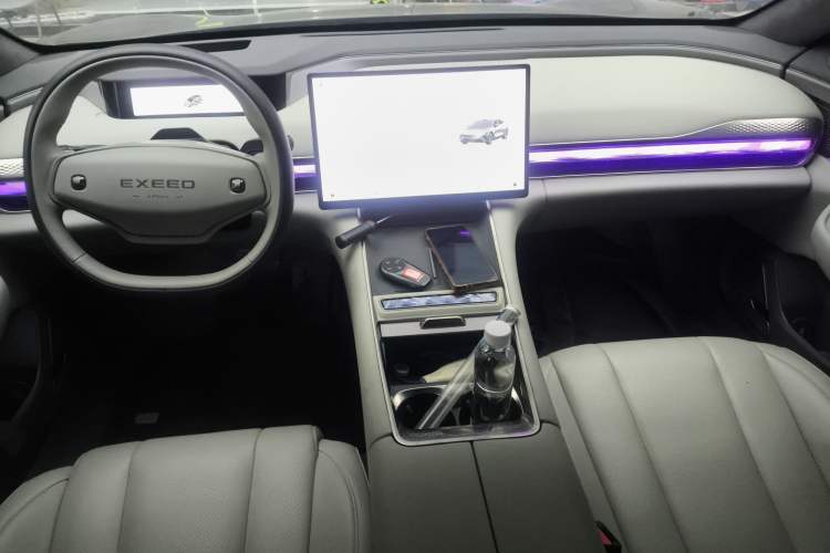 Used EXEED Star Era ES 2025 Pure Electric Ultra Flagship 100 kWh Center Console