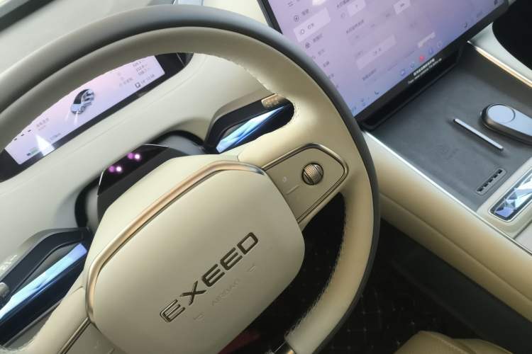 Used EXEED Star Era ES 2025 Extended-Range Pro High-Speed Driver Assistance Gear Lever