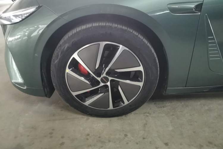 Used EXEED Star Era ES 2025 Extended-Range Pro High-Speed Driver Assistance Left Front Wheel Hub