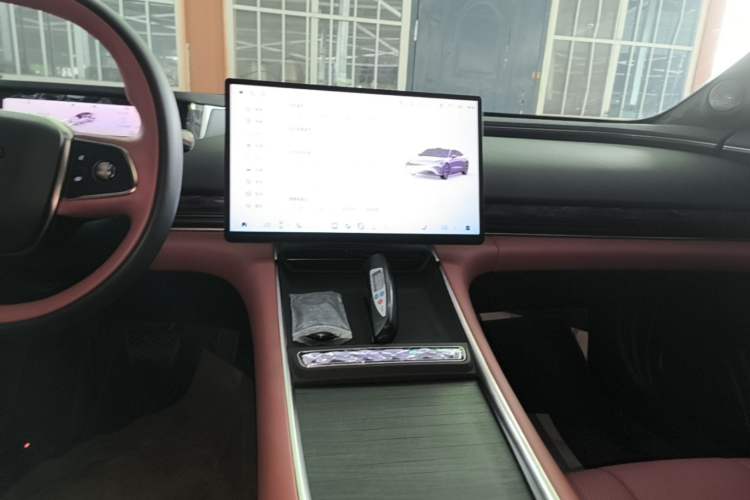 Used EXEED Star Era ES 2025 Extended-Range Max Urban Assisted Driving Audio And AC Panel