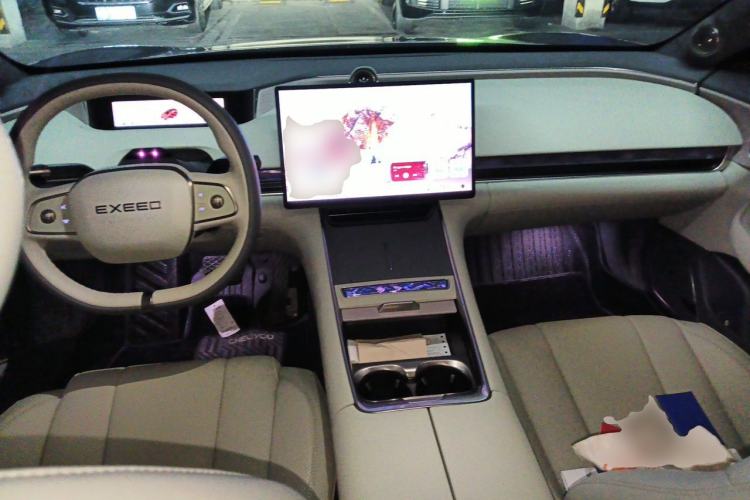 Used EXEED Star Era ES 2025 Extended-Range Pro High-Speed Driver Assistance Center Console