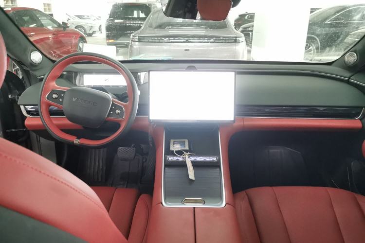 Used EXEED Star Era ES 2025 Extended-Range Max Urban Assisted Driving Center Console