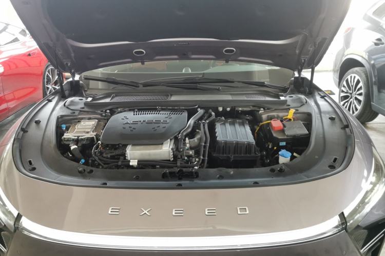 Used EXEED Star Era ES 2025 Extended-Range Max Urban Assisted Driving Engine Bay