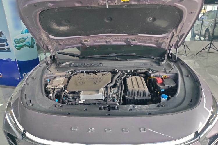 Used EXEED Star Era ES 2025 Extended-Range Max Urban Assisted Driving Engine Bay