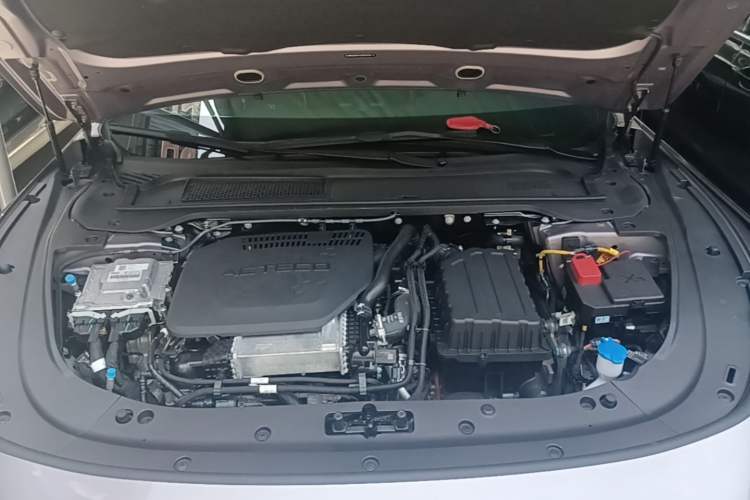 Used EXEED Star Era ES 2025 Extended-Range Pro High-Speed Driver Assistance Engine Bay