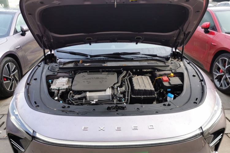 Used EXEED Star Era ES 2025 Extended-Range Max Urban Assisted Driving Engine Bay