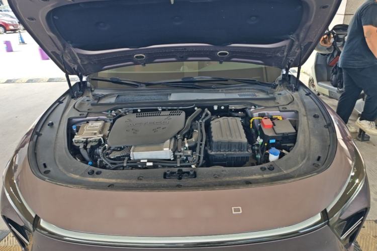 Used EXEED Star Era ES 2025 Extended-Range Max Urban Assisted Driving Engine Bay