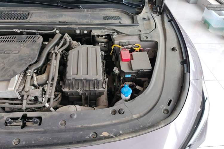 Used EXEED Star Era ES 2025 Extended-Range Max Urban Assisted Driving Engine Bay Left