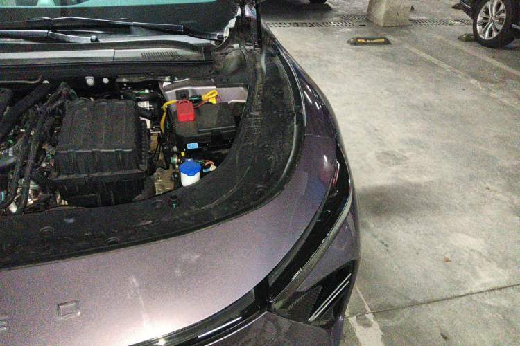Used EXEED Star Era ES 2025 Extended-Range Pro High-Speed Driver Assistance Engine Bay Left
