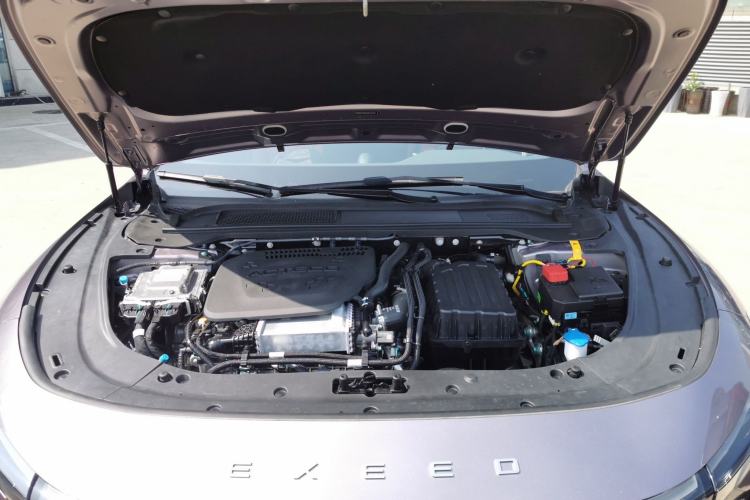 Used EXEED Star Era ES 2025 Extended-Range Max Urban Assisted Driving Engine Bay