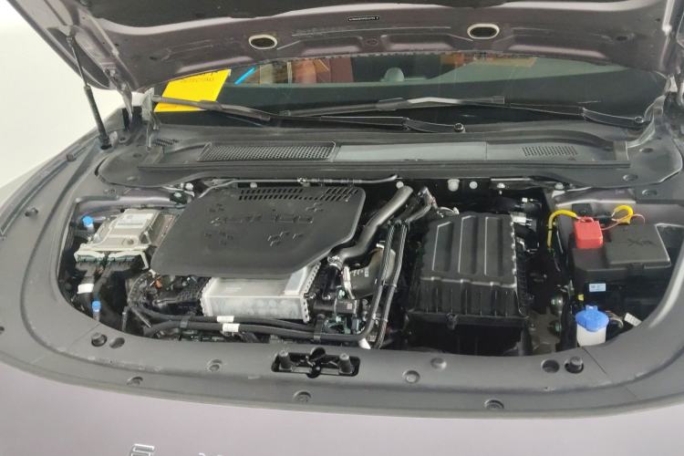 Used EXEED Star Era ES 2025 Extended-Range Max Urban Assisted Driving Engine Bay