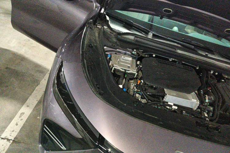 Used EXEED Star Era ES 2025 Extended-Range Pro High-Speed Driver Assistance Engine Bay Right
