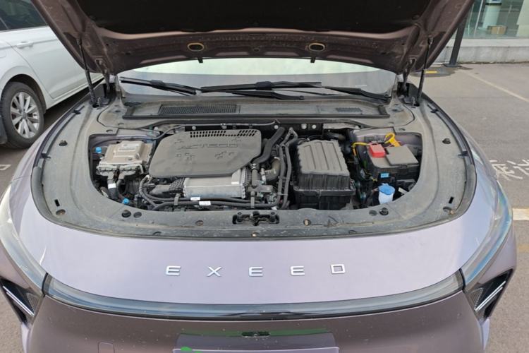 Used EXEED Star Era ES 2025 Extended-Range Max Urban Assisted Driving Engine Bay
