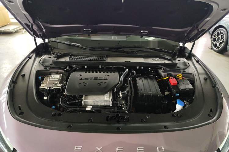 Used EXEED Star Era ES 2025 Extended-Range Max Urban Assisted Driving Engine Bay