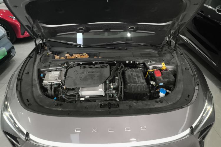 Used EXEED Star Era ES 2025 Extended-Range Max Urban Assisted Driving Engine Bay