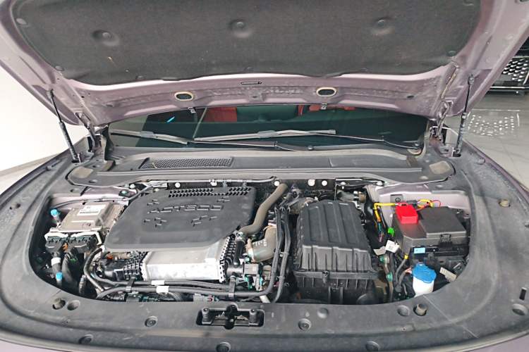 Used EXEED Star Era ES 2025 Extended-Range Max Urban Assisted Driving Engine Bay