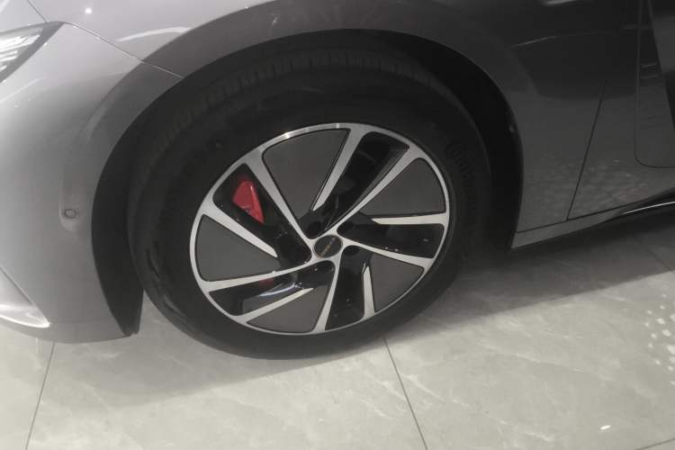 Used EXEED Star Era ES 2025 Extended-Range Max Urban Assisted Driving Exterior 1