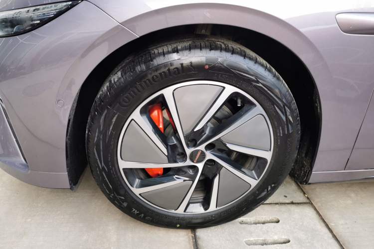 Used EXEED Star Era ES 2025 Extended-Range Max Urban Assisted Driving Exterior 4