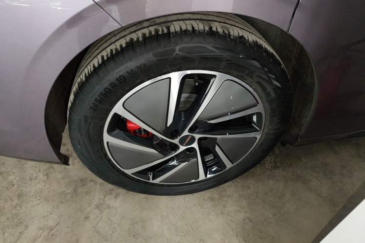 Used EXEED Star Era ES 2025 Extended-Range Max Urban Assisted Driving Exterior 5