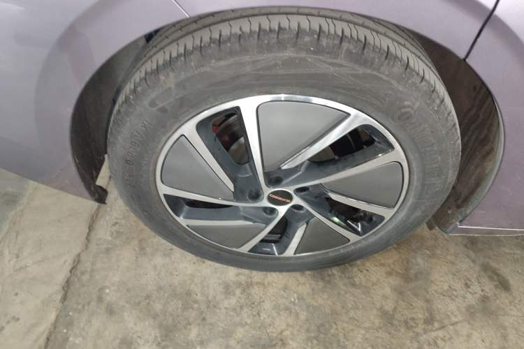 Used EXEED Star Era ES 2025 Extended-Range Max Urban Assisted Driving Exterior 5