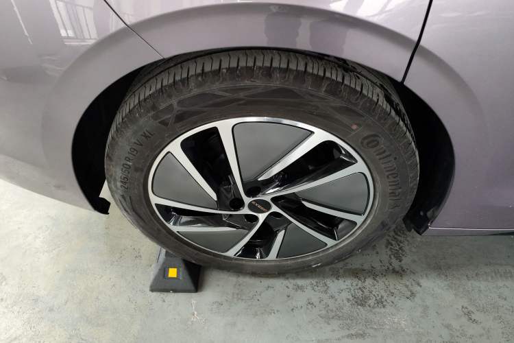 Used EXEED Star Era ES 2025 Extended-Range Max Urban Assisted Driving Exterior 5