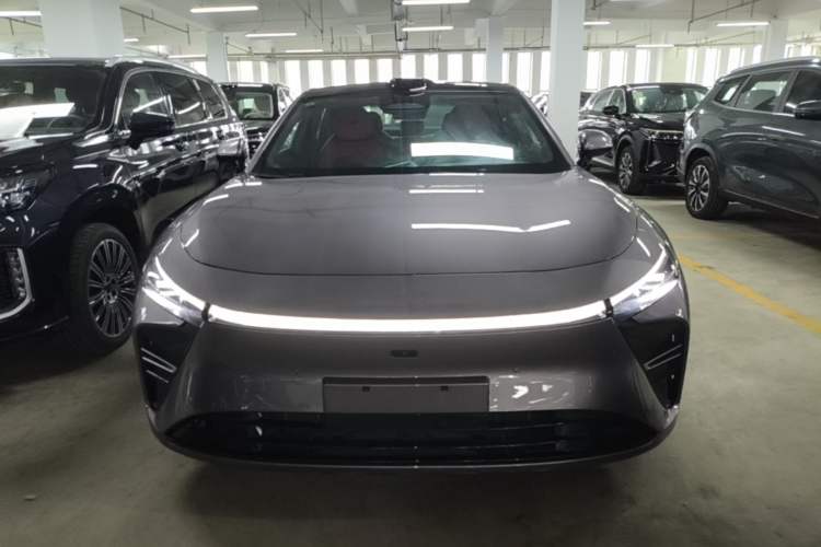 Used EXEED Star Era ES 2025 Extended-Range Max Urban Assisted Driving Front