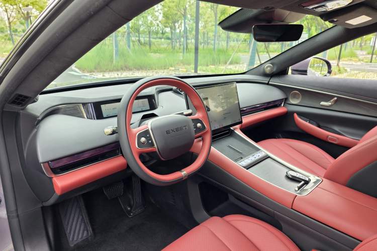 Used EXEED Star Era ES 2025 Extended-Range Max Urban Assisted Driving Interior 11