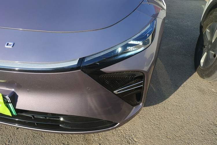 Used EXEED Star Era ES 2025 Extended-Range Max Urban Assisted Driving Left Front Headlight